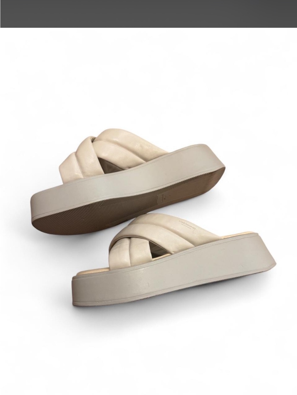Vagabond Cream Padded Crossover Platform Slides